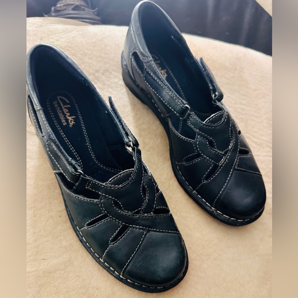 Clarks Bendables Women's Size 7 1/2W Comfort Shoes - Leather